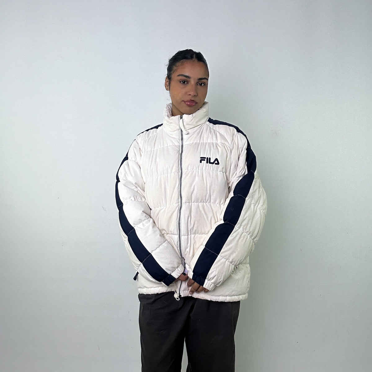 White fila best sale windbreaker