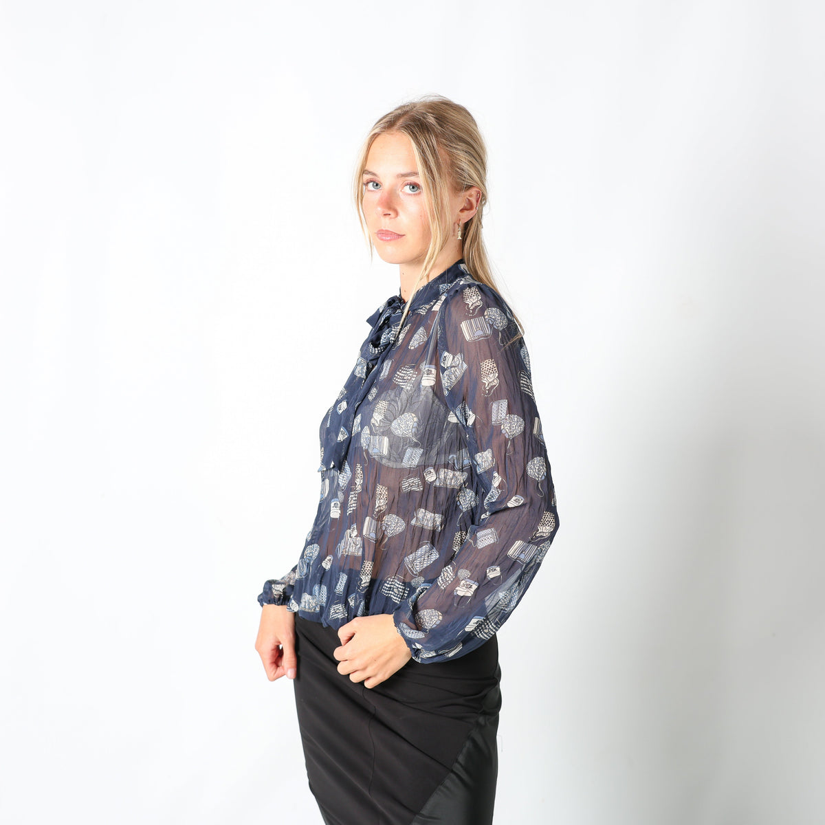 Navy Blue Y2K Motivi Blouse (M)