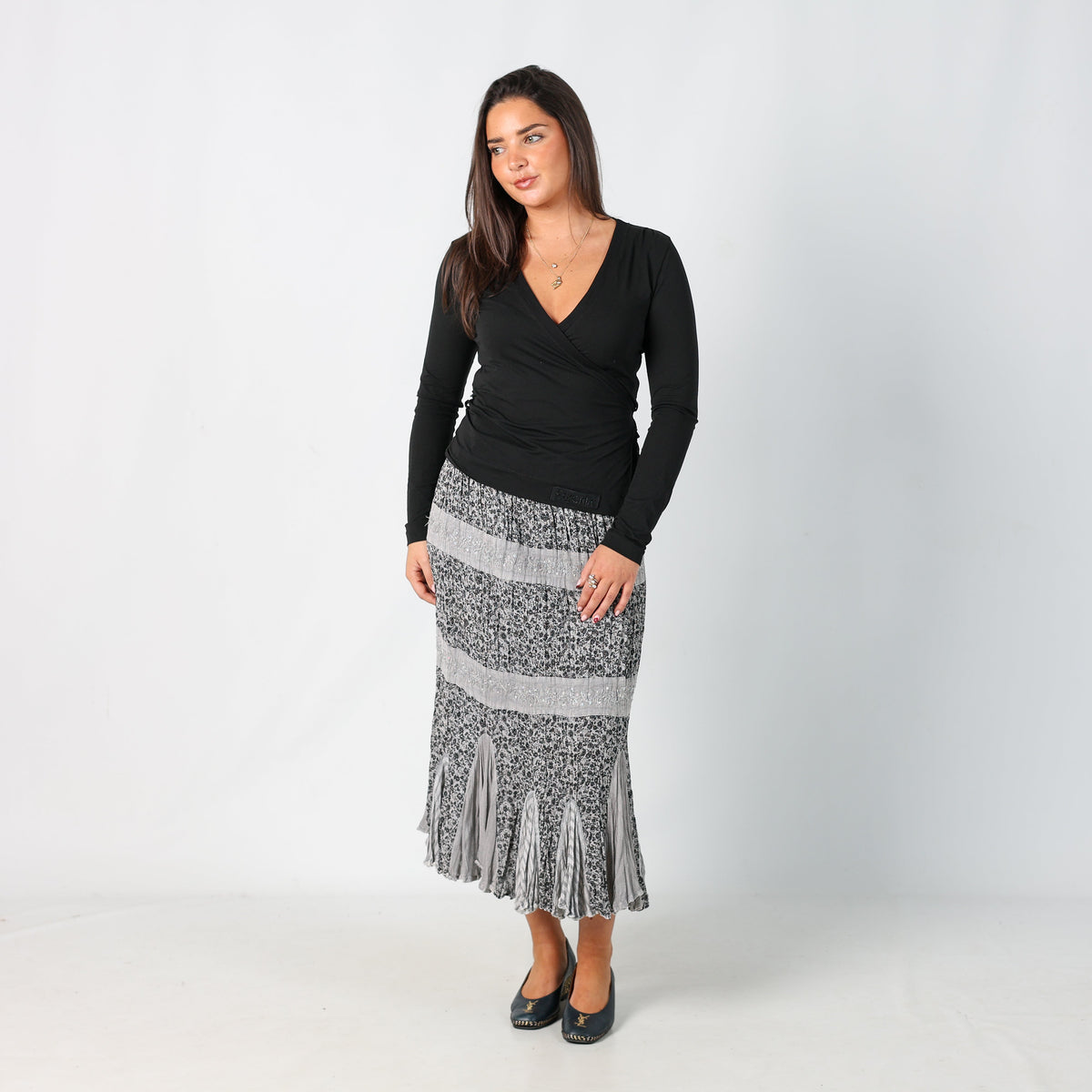 Light Grey Y2K Woven Maxi Skirt Sequin Floral (M)