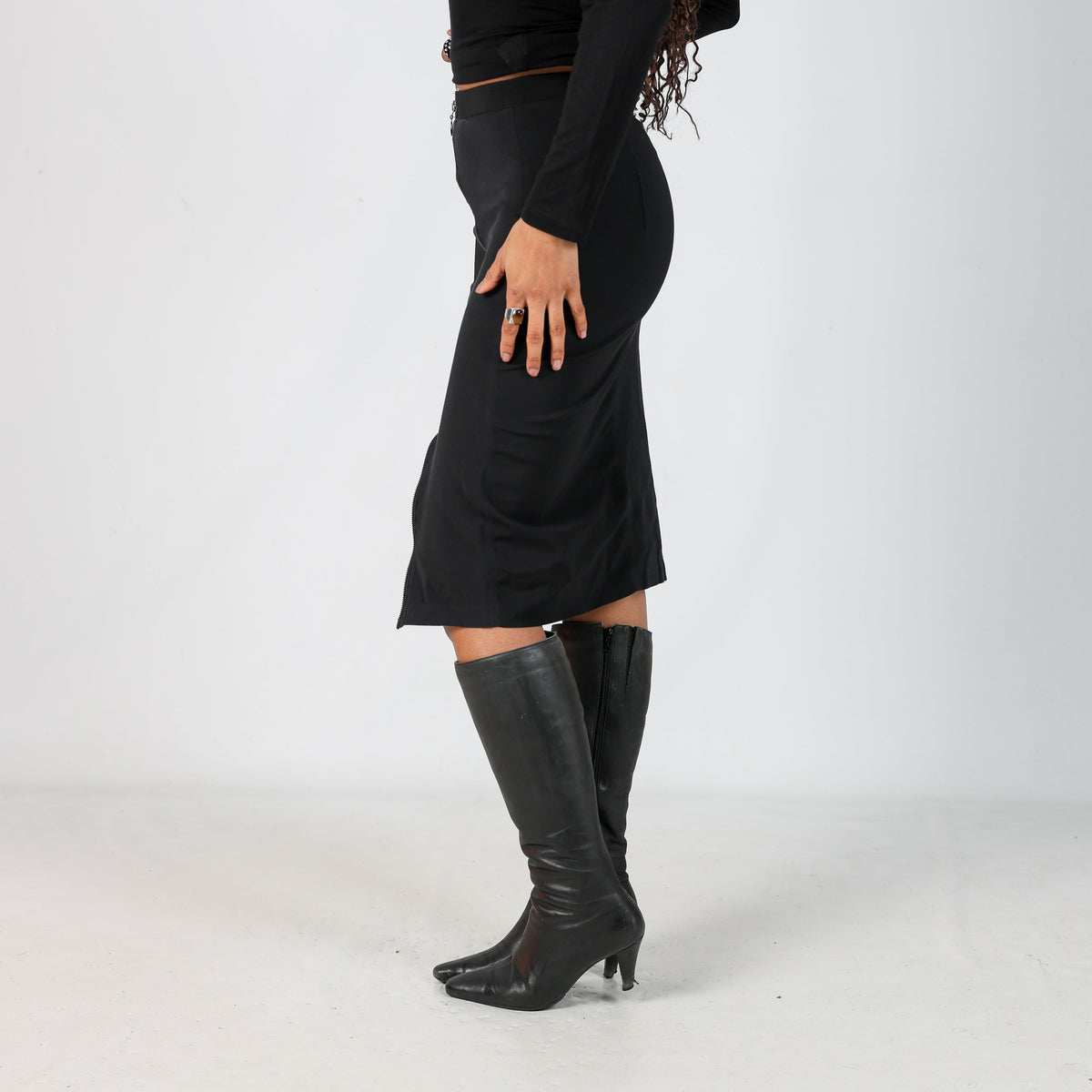 Black Y2K Formal Skirt (XS)