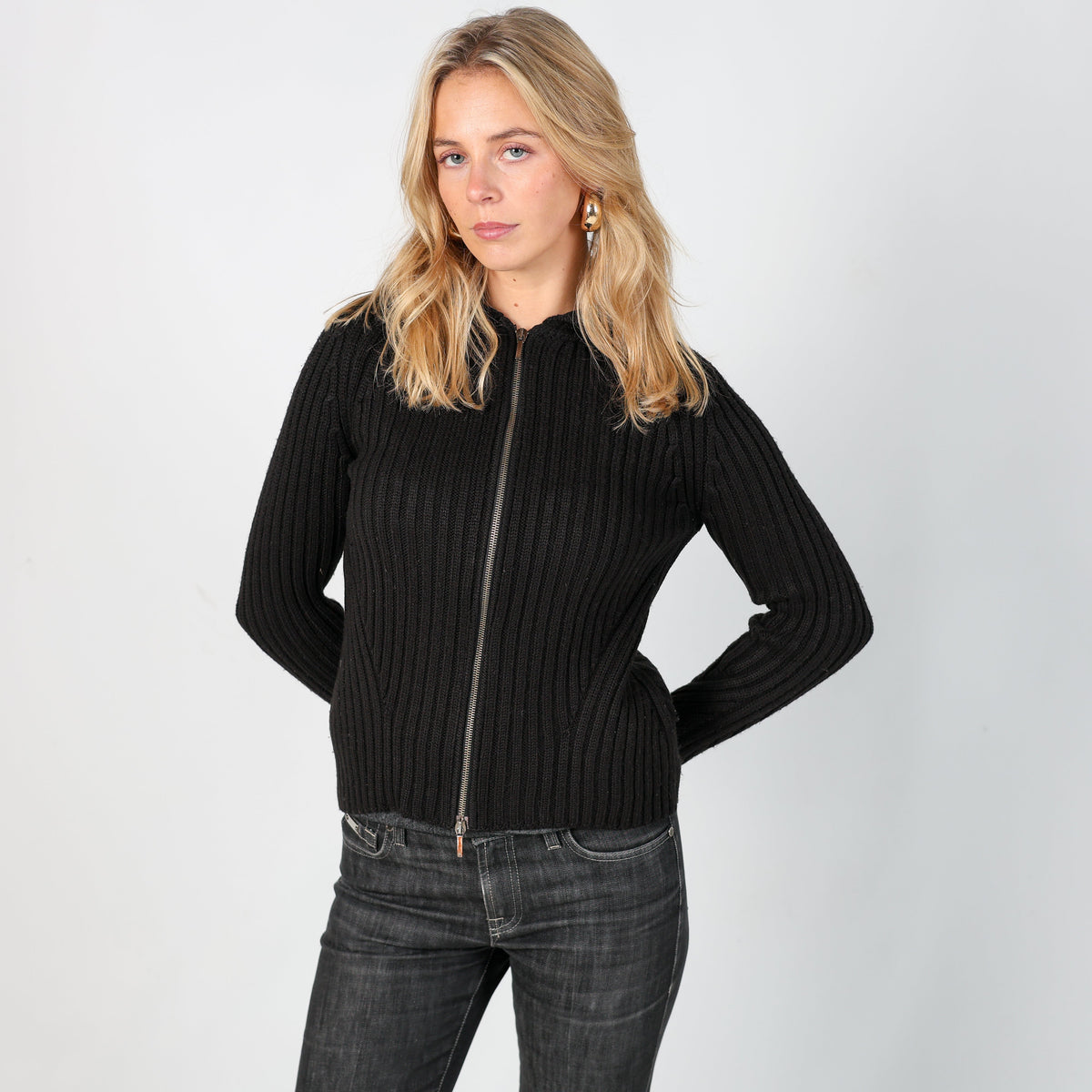 Black Y2K Knitted Jumper (S)