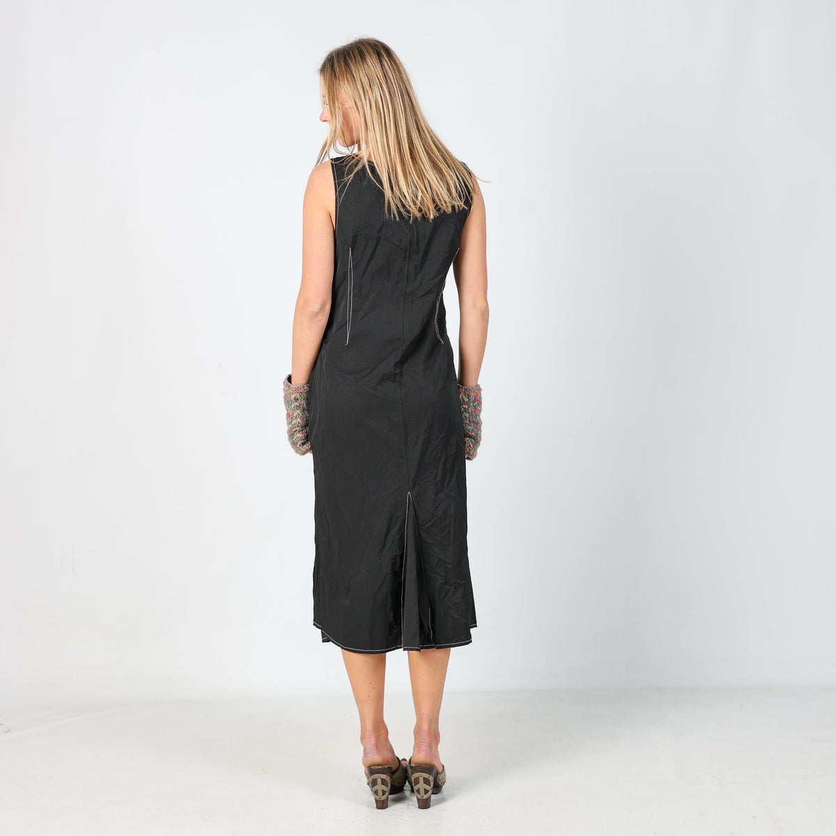 Black Y2K Areline Woven Midi Dress (S)