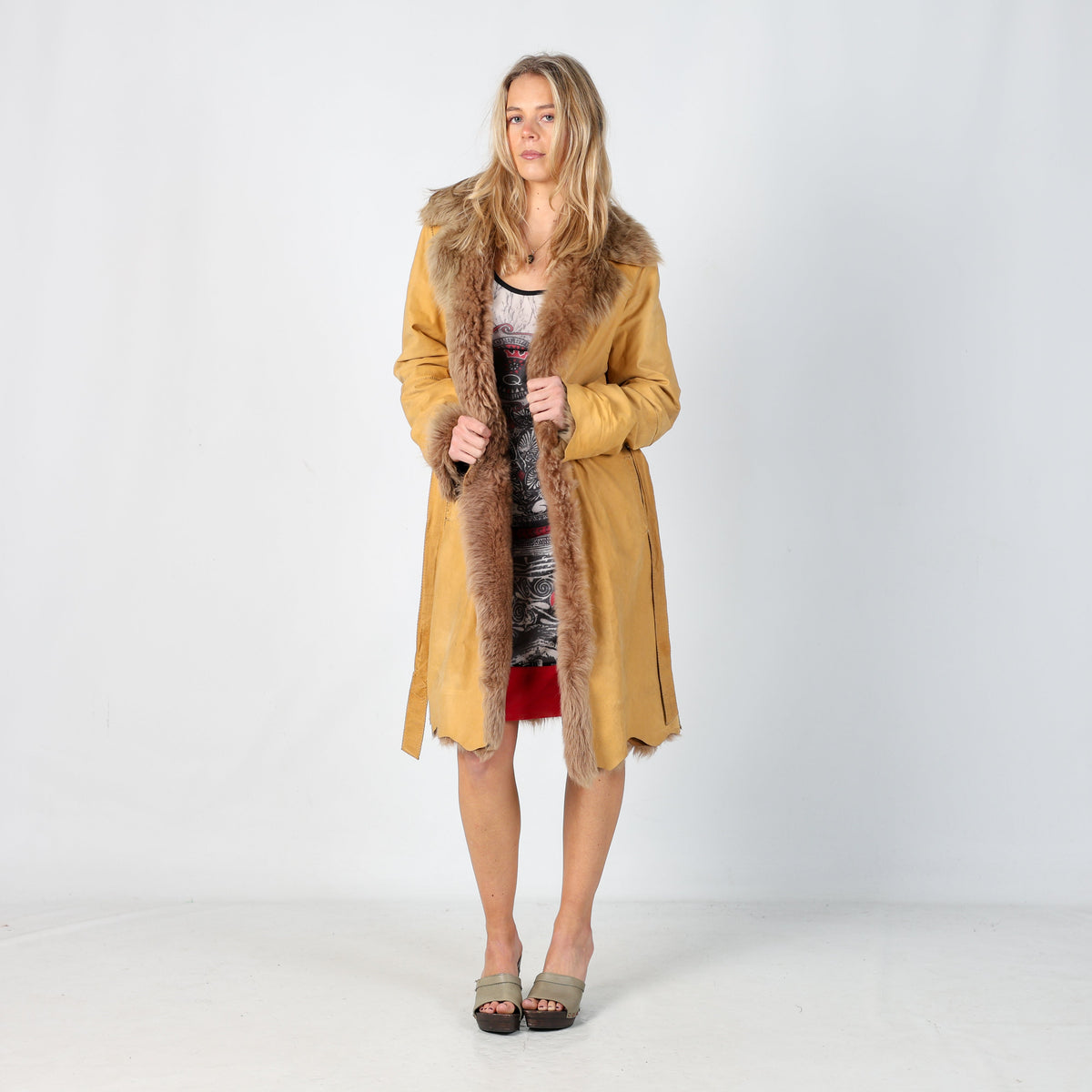 Tan Y2K Prandina Afghan Coat (M)