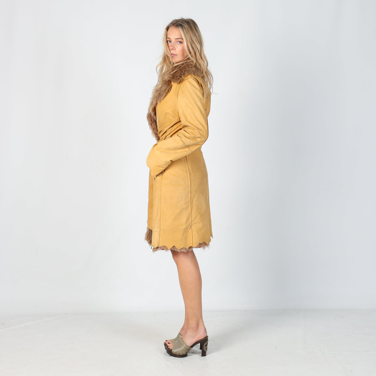 Tan Y2K Prandina Afghan Coat (M)
