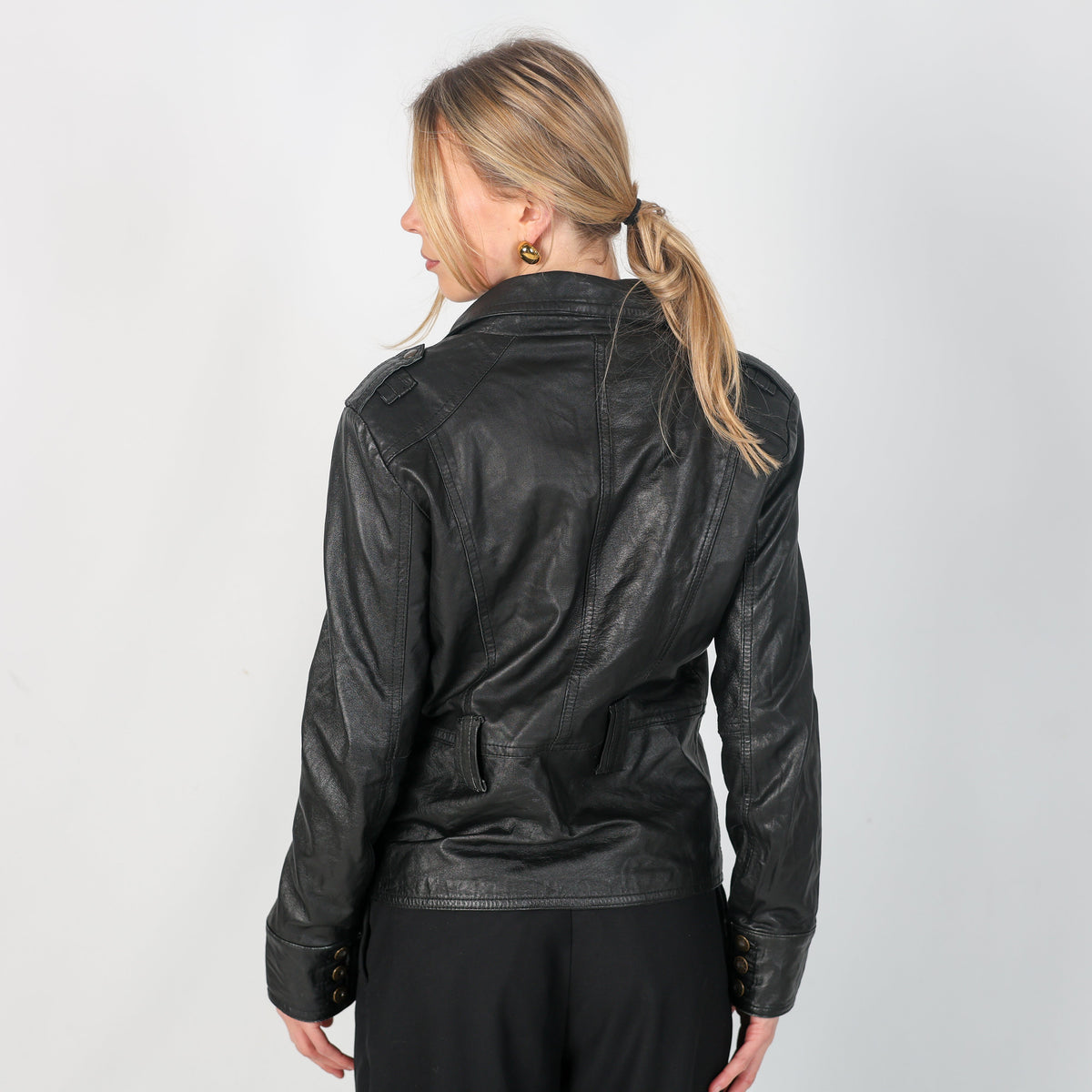 Black 90s Made in Italy Leather Jacket (M)
