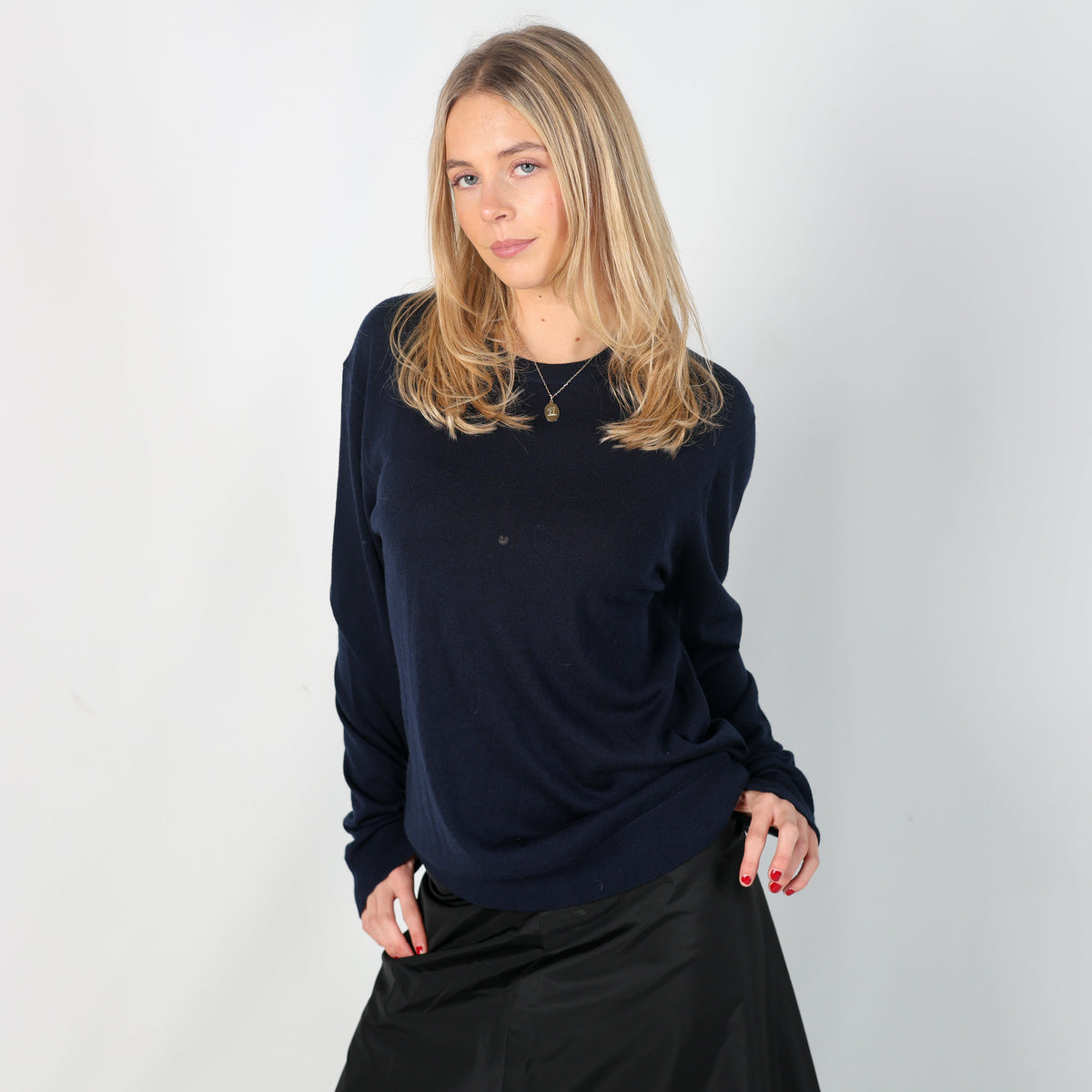 Navy Blue Y2K Aquascutum Knitted Jumper (L)