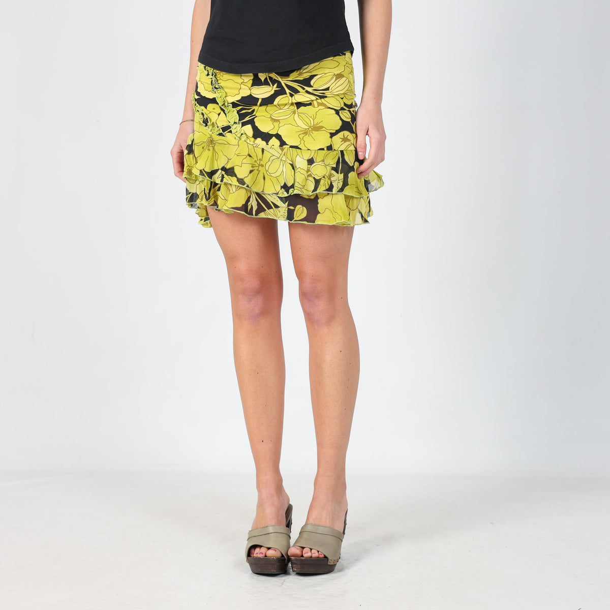 Light Green Y2K Woven Mini Skirt (XS)