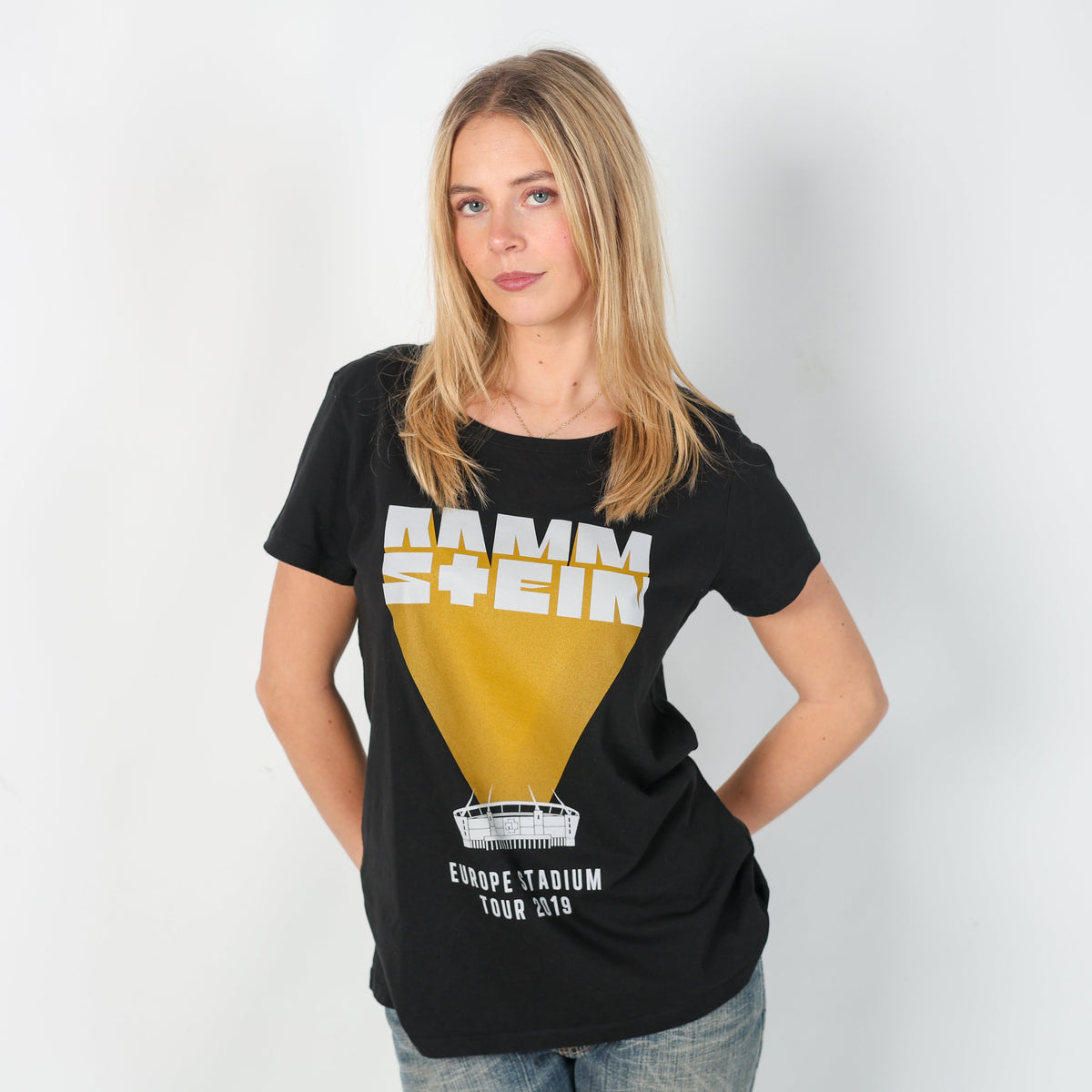 Black Y2K T-shirt (L)
