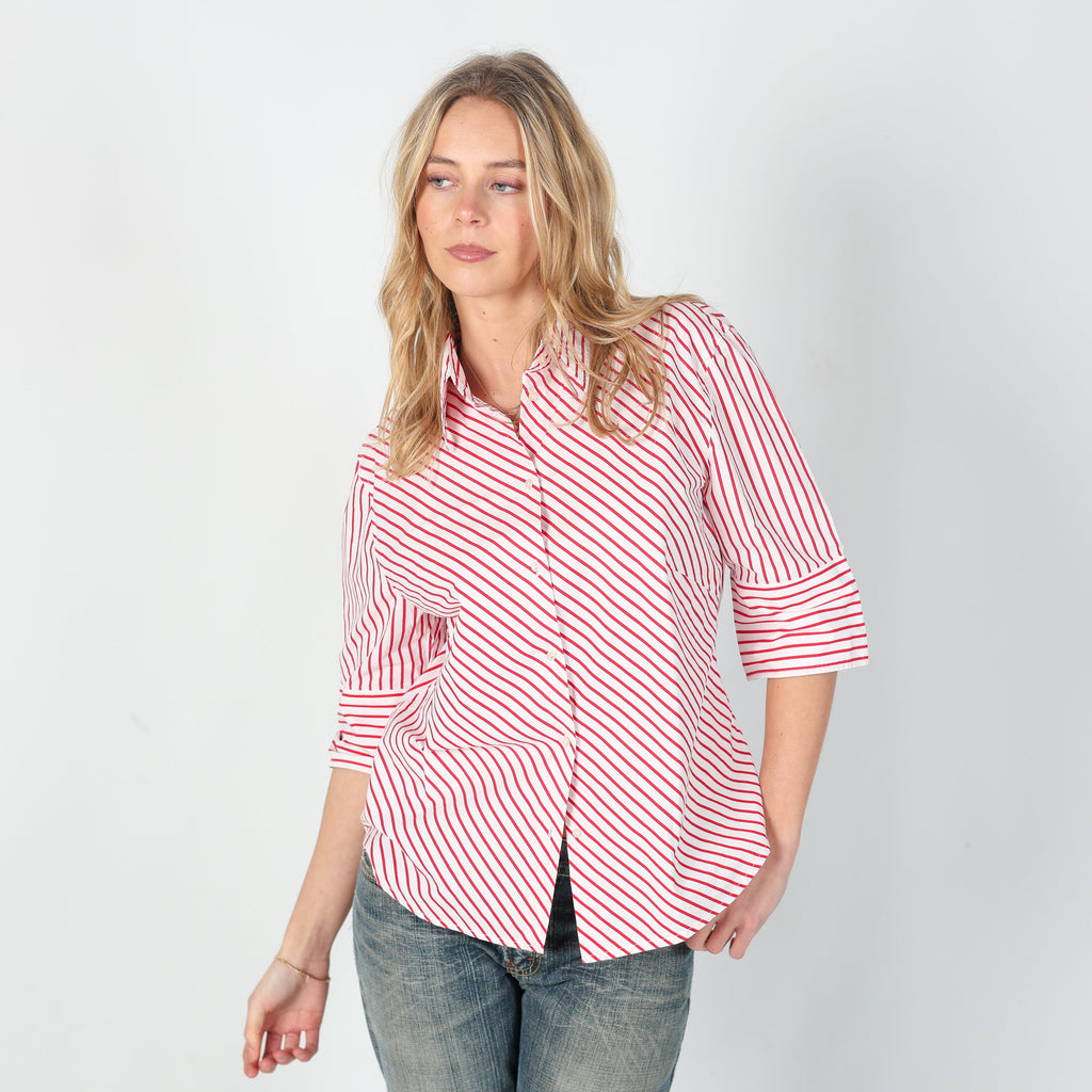 Red 90s Shirt (M)