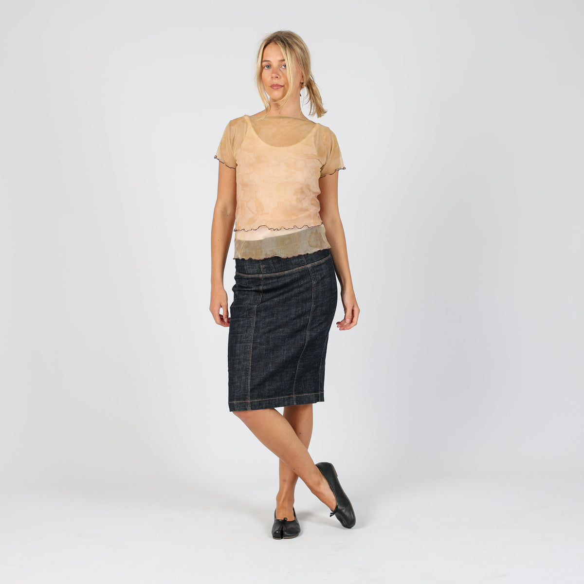 Blue Y2K United Colors of Benetton Denim Midi Skirt (XS)