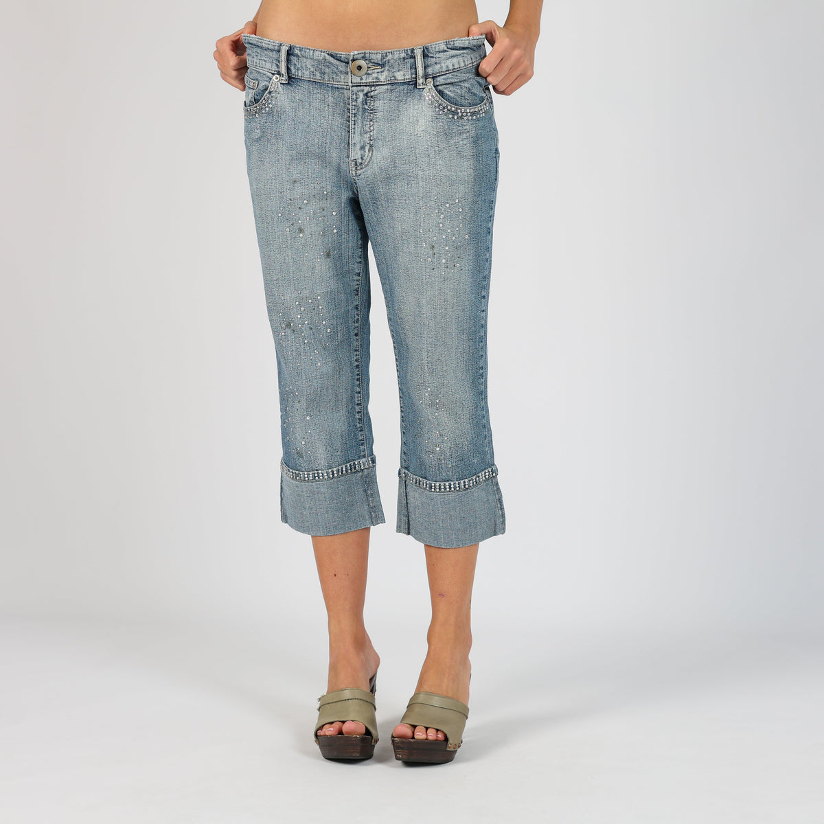 Light Blue Y2K You 3/4 Jeans (M)