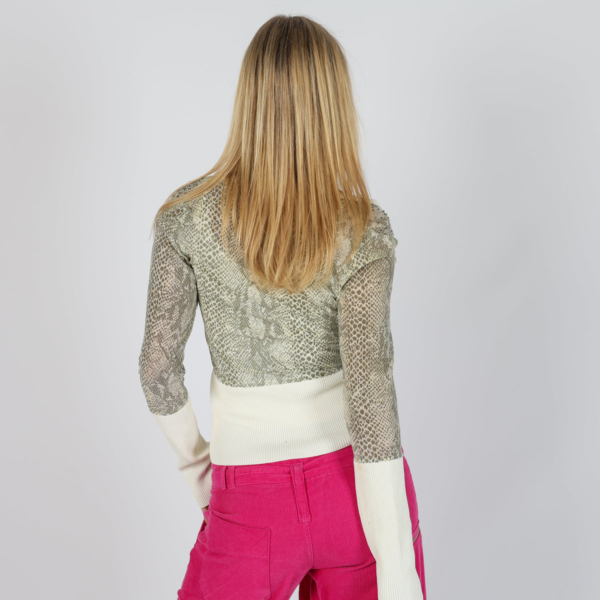 Cream Y2K Akalandri Cardigan (S)