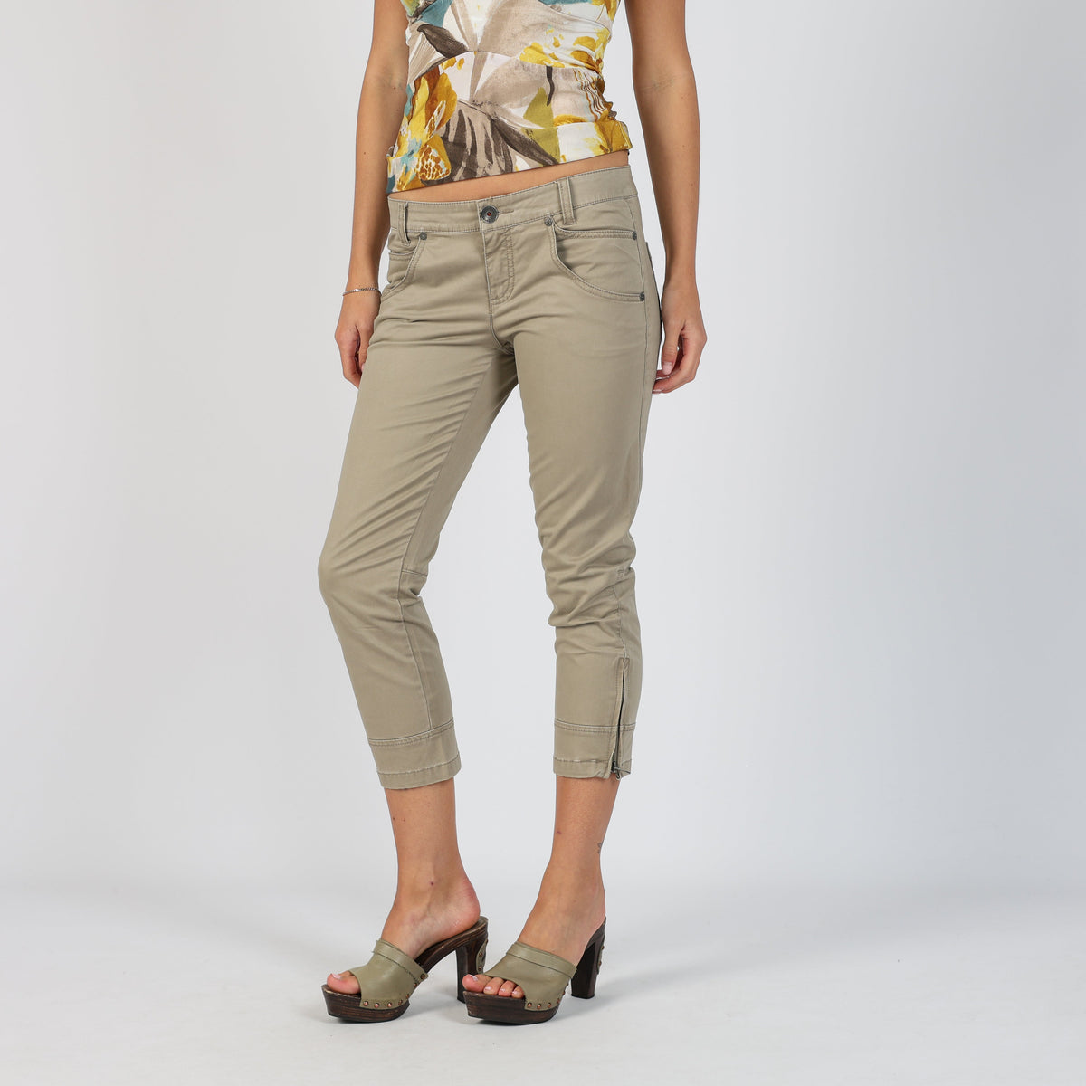 Beige Y2K United Colors of Benetton Capri Trouser (S)