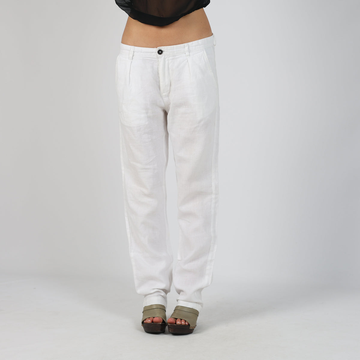 White Y2K United Colors of Benetton Woven Trousers (M)