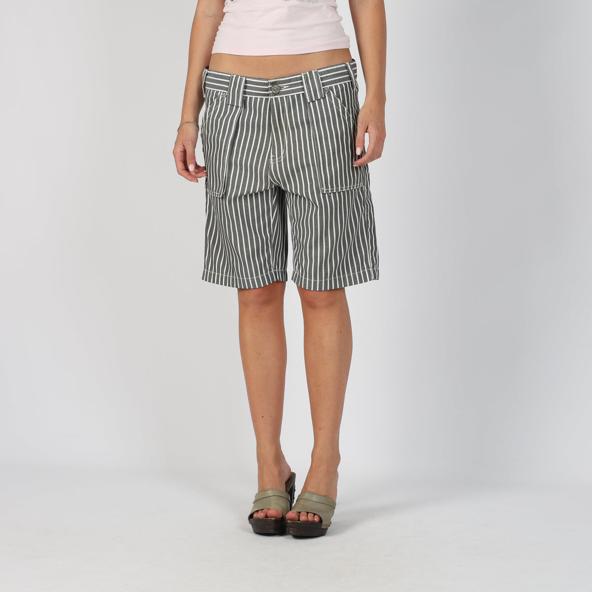 Charcoal Grey Y2K A-Style Woven Shorts (M)