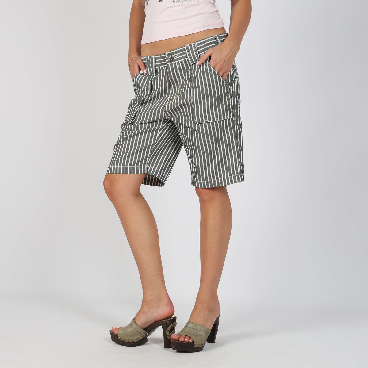 Charcoal Grey Y2K A-Style Woven Shorts (M)