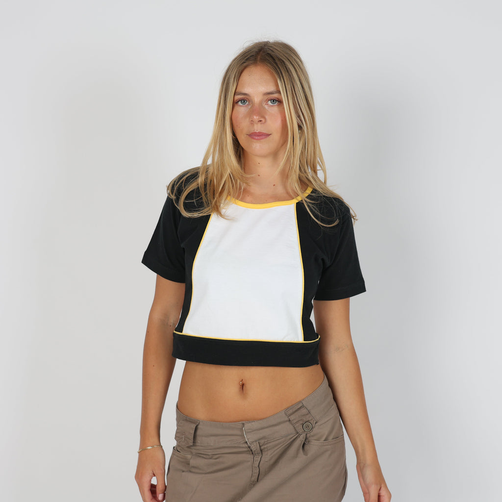 Black Y2K Savvy Sports T-shirt (L)