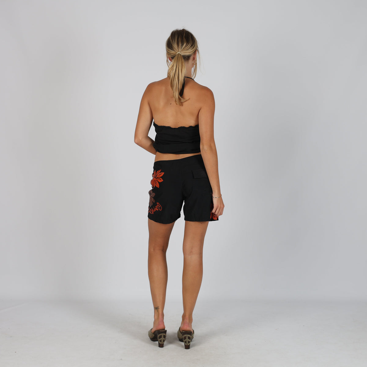 Black Y2K Billabong Woven Shorts (M)