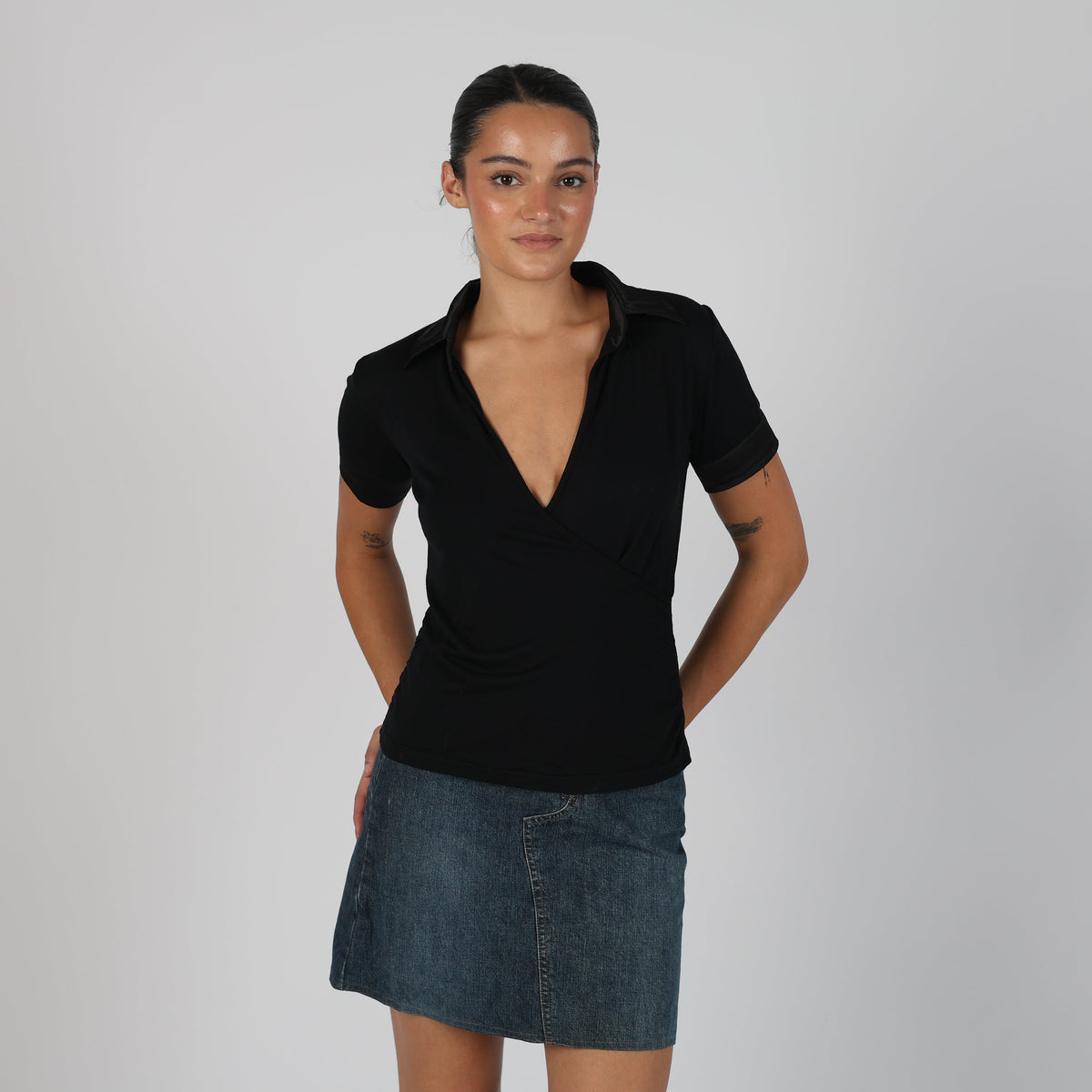 Black Y2K Made in Italy Blouse (M)