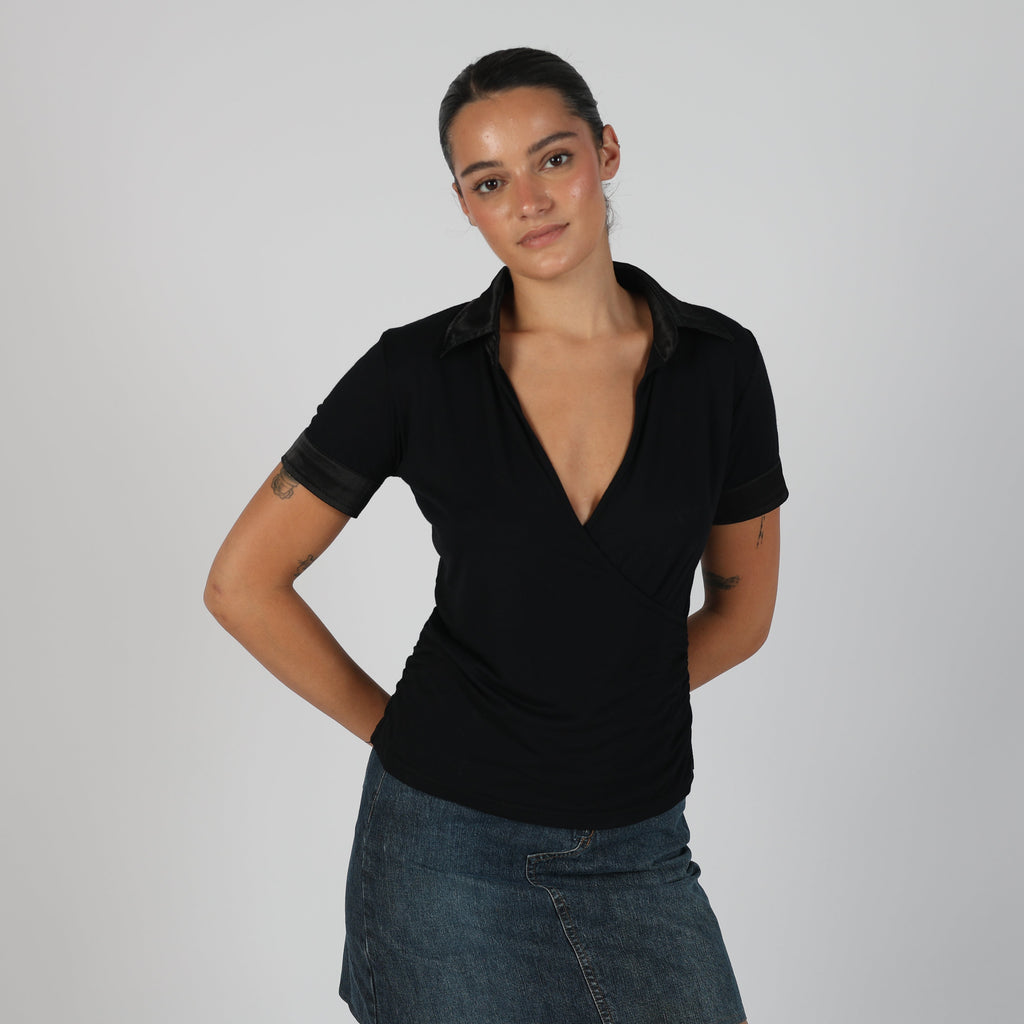 Black Y2K Made in Italy Blouse (M)