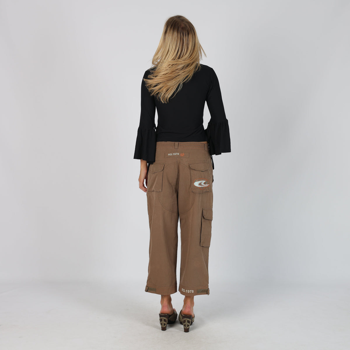 Brown Y2K Cargo Pants (M)