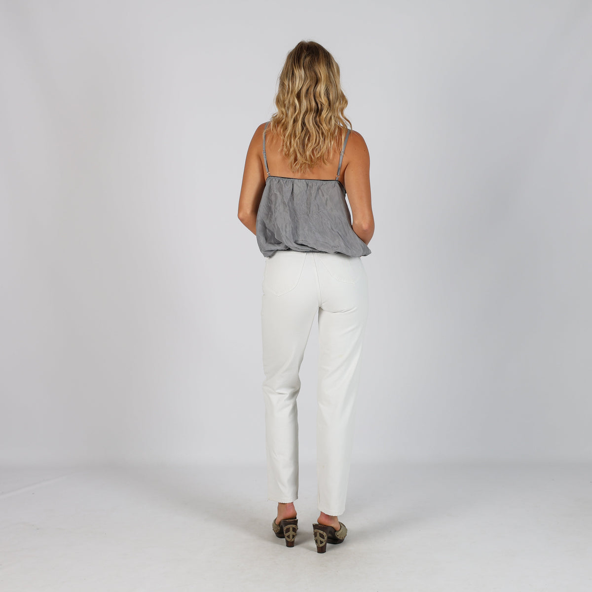 Ivory Y2K Laura Biagiotti Mom Jeans (XXS)