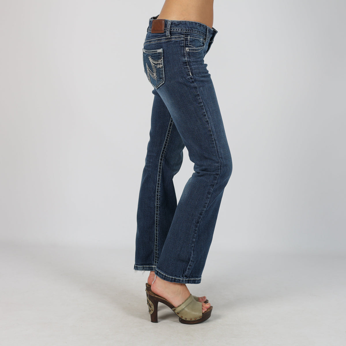 Blue Y2K Maurices Bootcut Jeans (M)