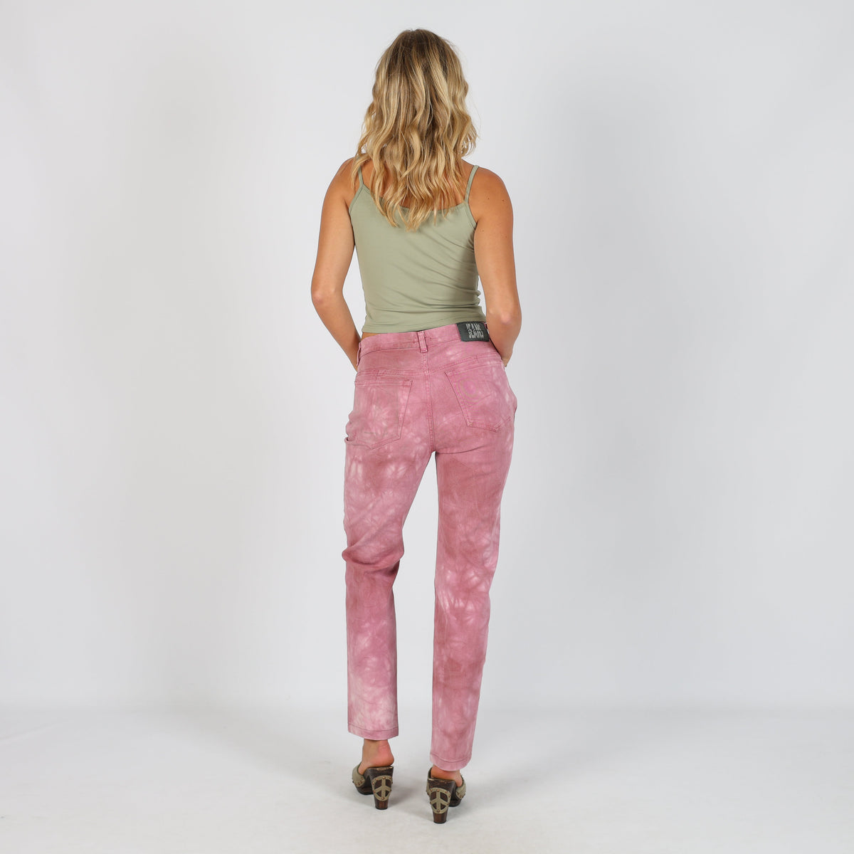 Pink Y2K Mom Jeans (XS)