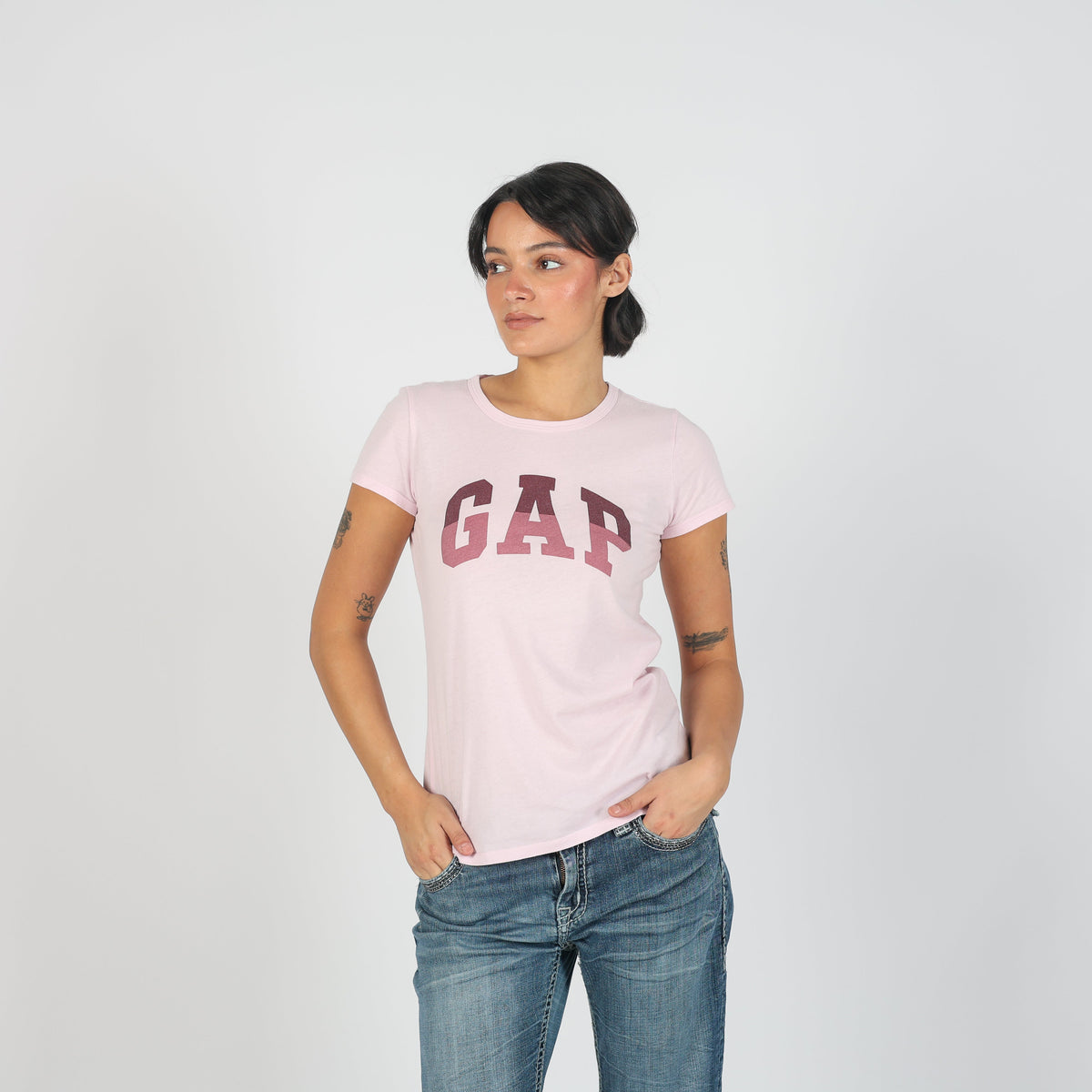 Baby Pink Y2K Gap T-shirt (S)