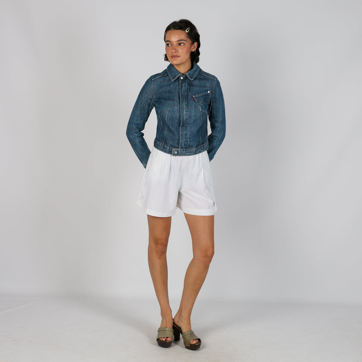 White Y2K Sergio Tacchini Woven Shorts (XS)