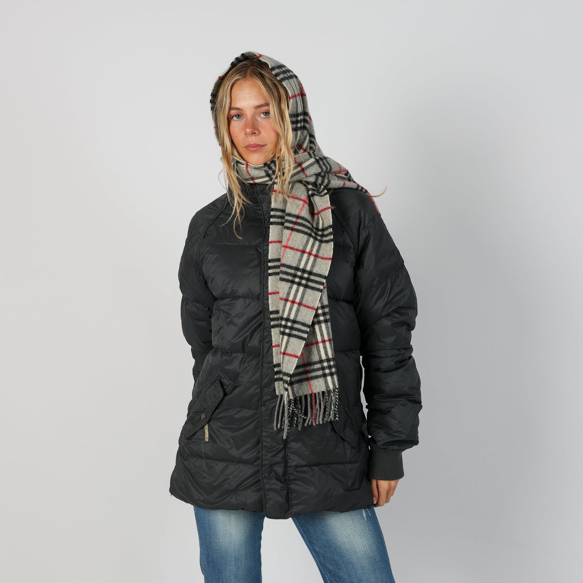 Black Y2K Armani Jeans Puffer Jacket (L)