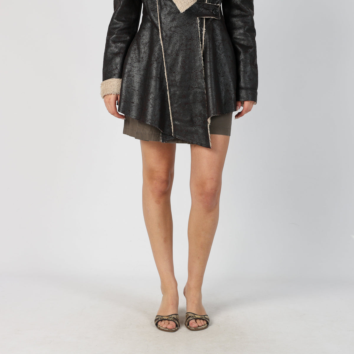 Black Y2K Nemo Afghan Coat (M)