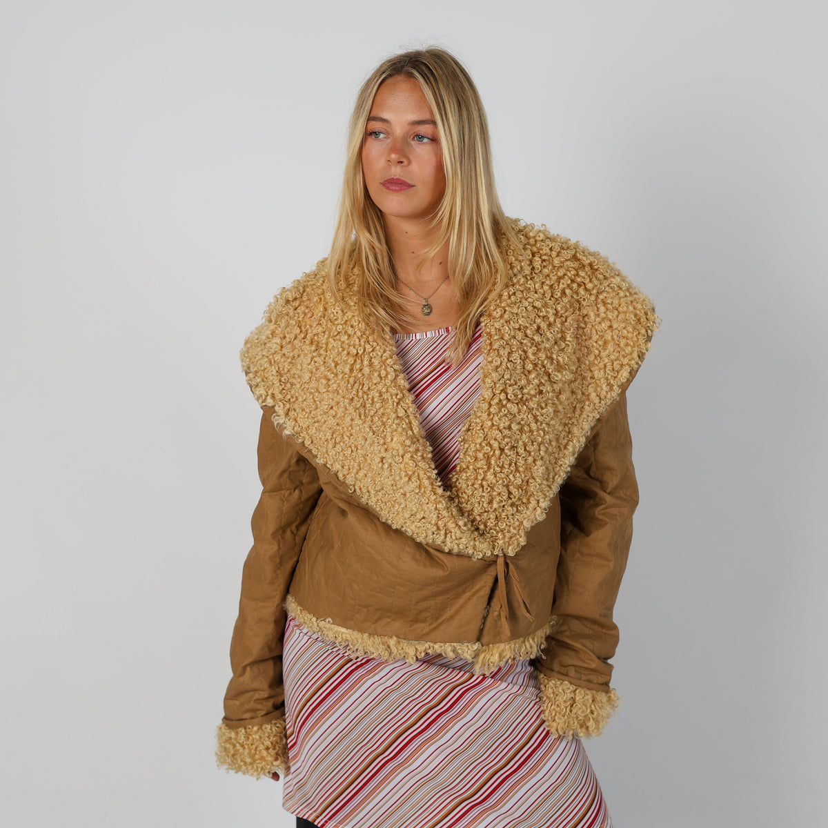 Beige Y2K Afghan Coat tie front (L)