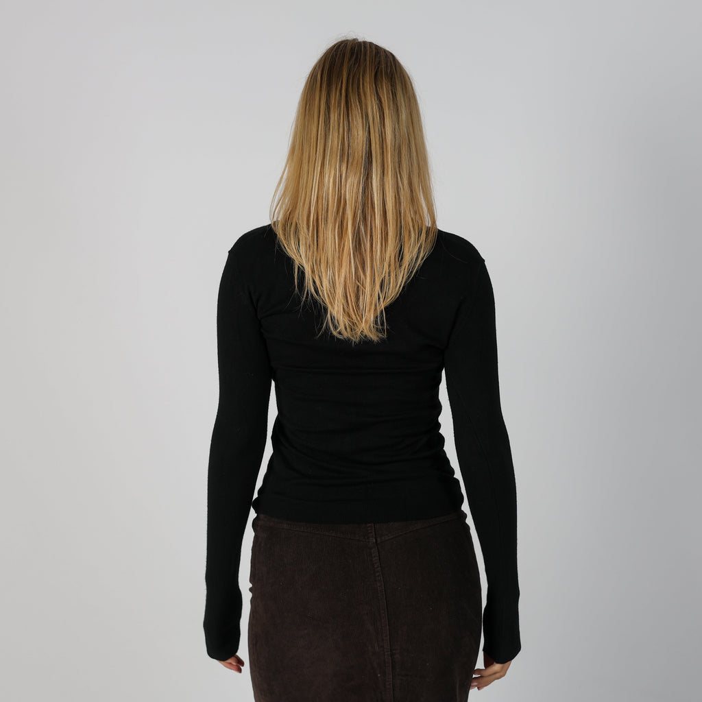 Black Y2K Guess Long Sleeve Top (S)