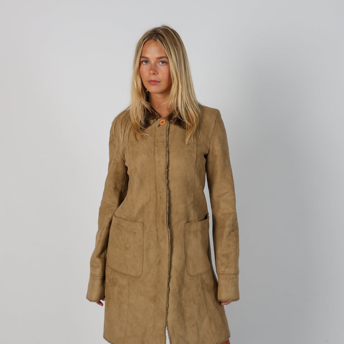 Beige Y2K Made in Italy Afghan Coat (M)
