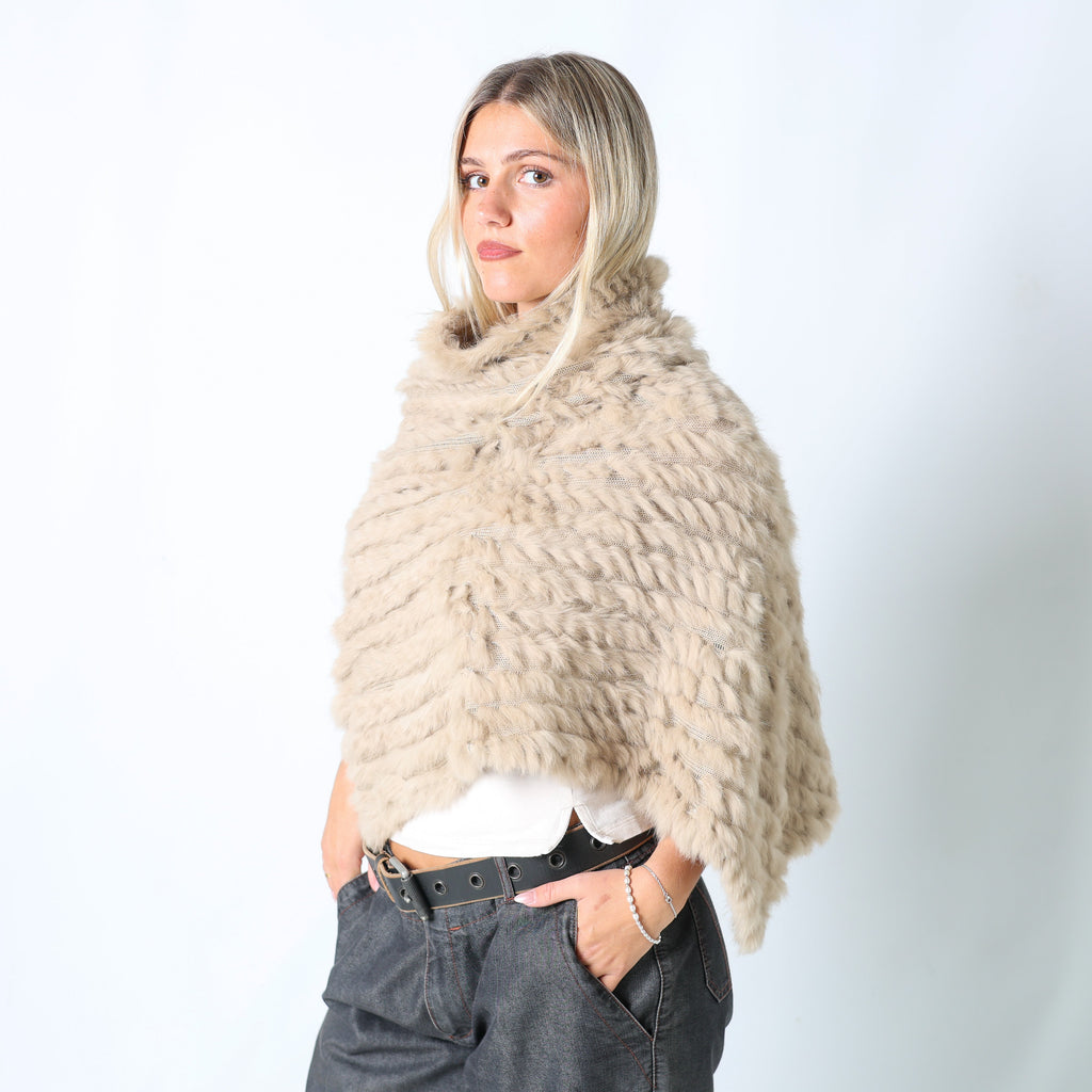 Beige Y2K Conbipel Knitted Top Fur Poncho (M)
