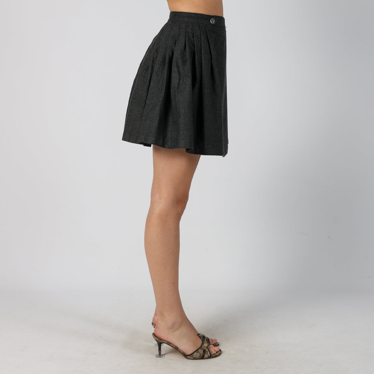 Charcoal Grey Y2K Woven Mini Skirt (XS)