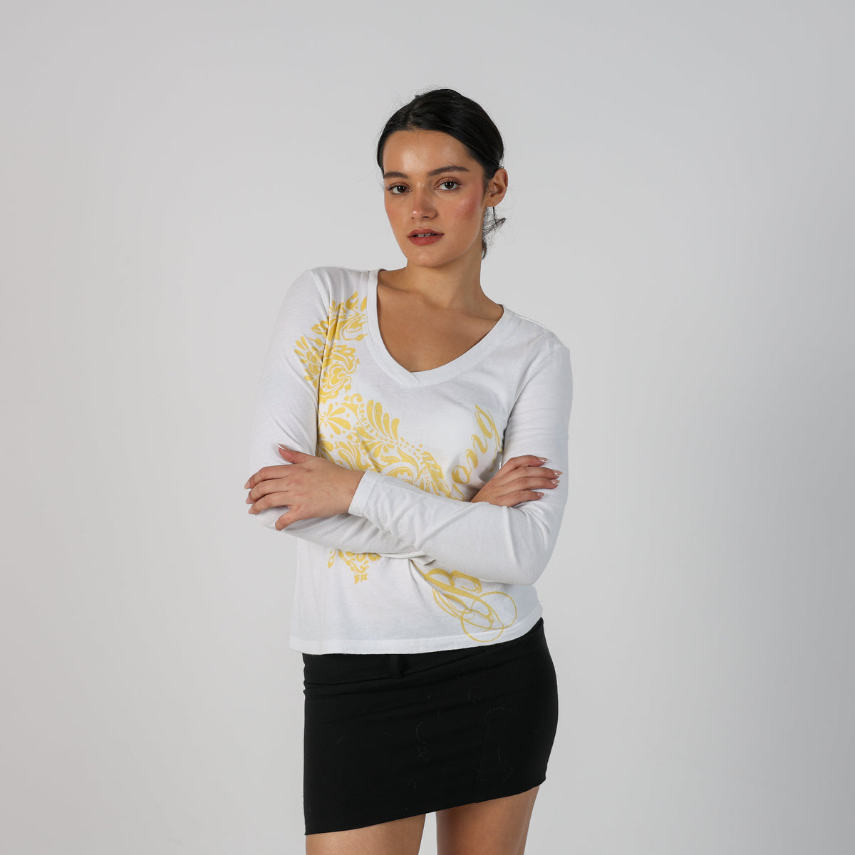 Ivory Y2K Billabong Long Sleeve Top (S)