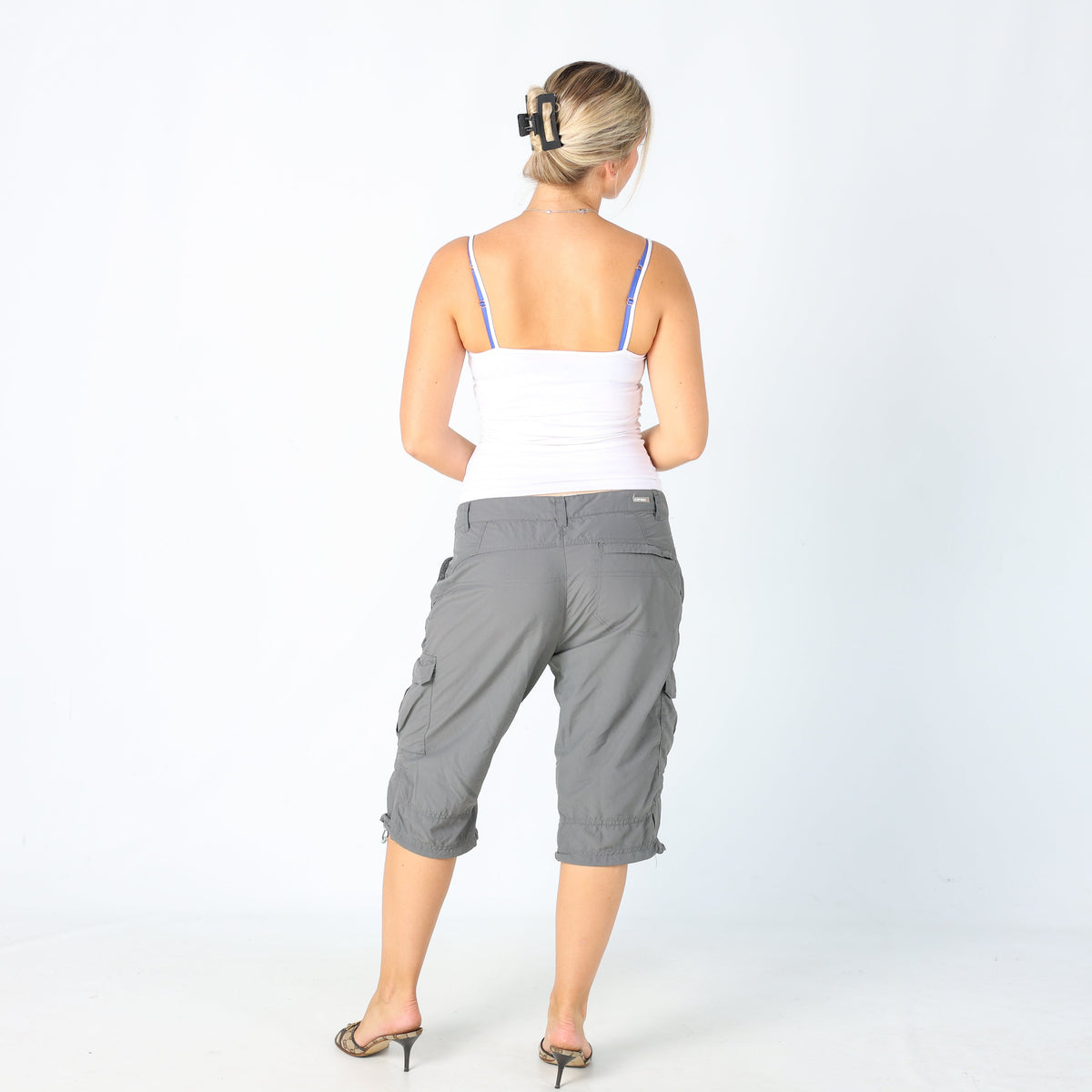 Grey Y2K Icepeak Cargo Shorts Toggle at bottom (M)