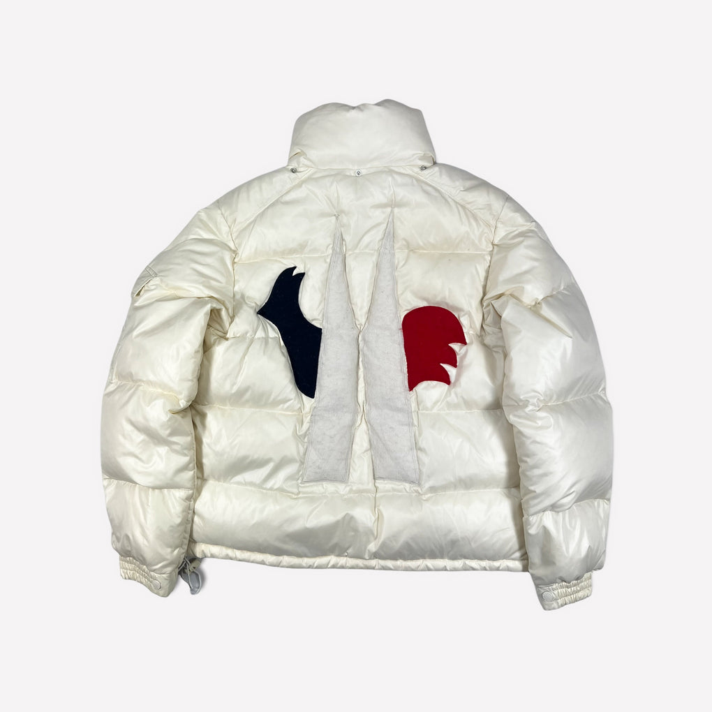 Acheter hotsell logo moncler